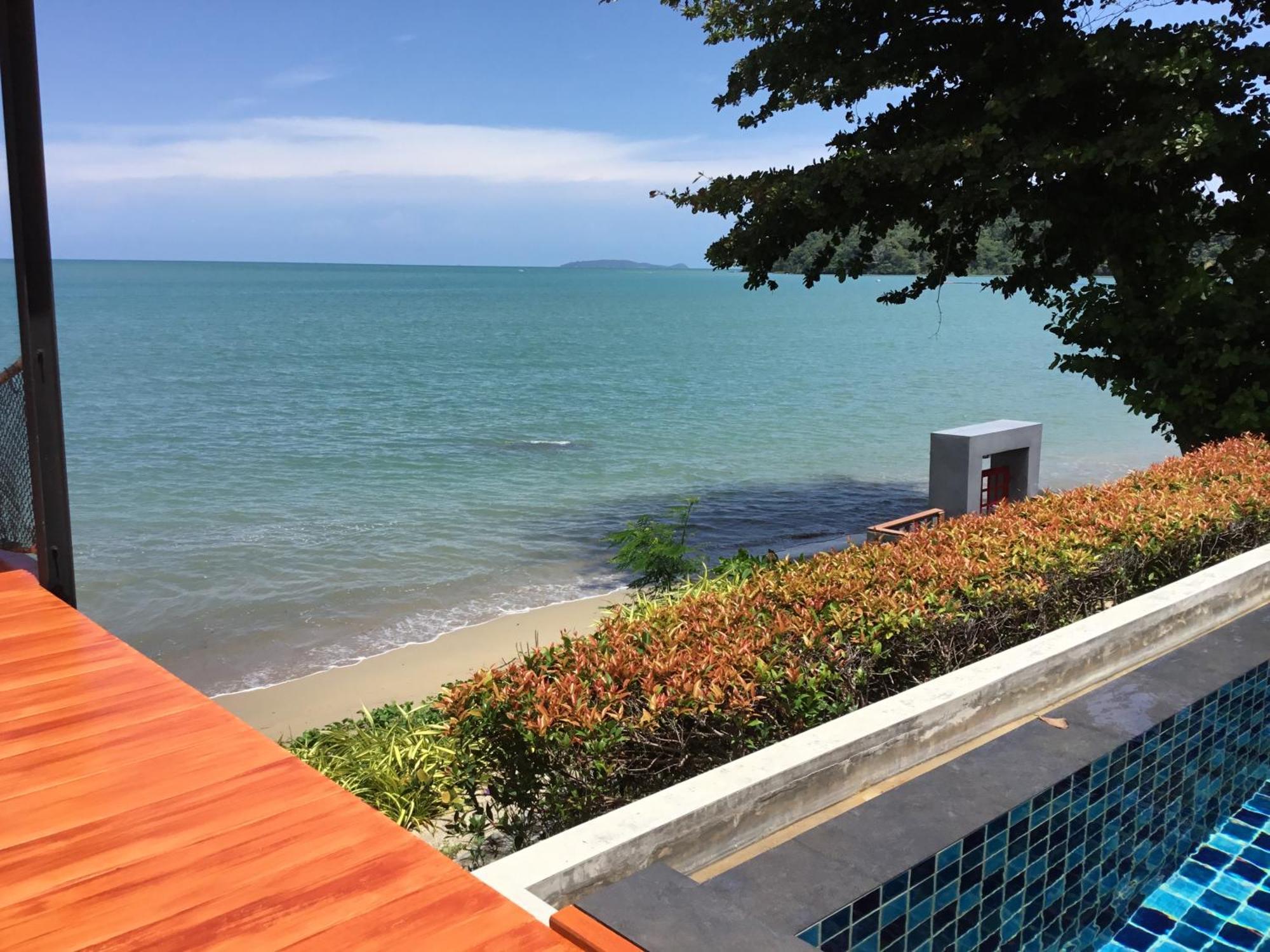 Koh Sirey Beachfront Pool Villa - 2 Bedrooms House Phuket المظهر الخارجي الصورة